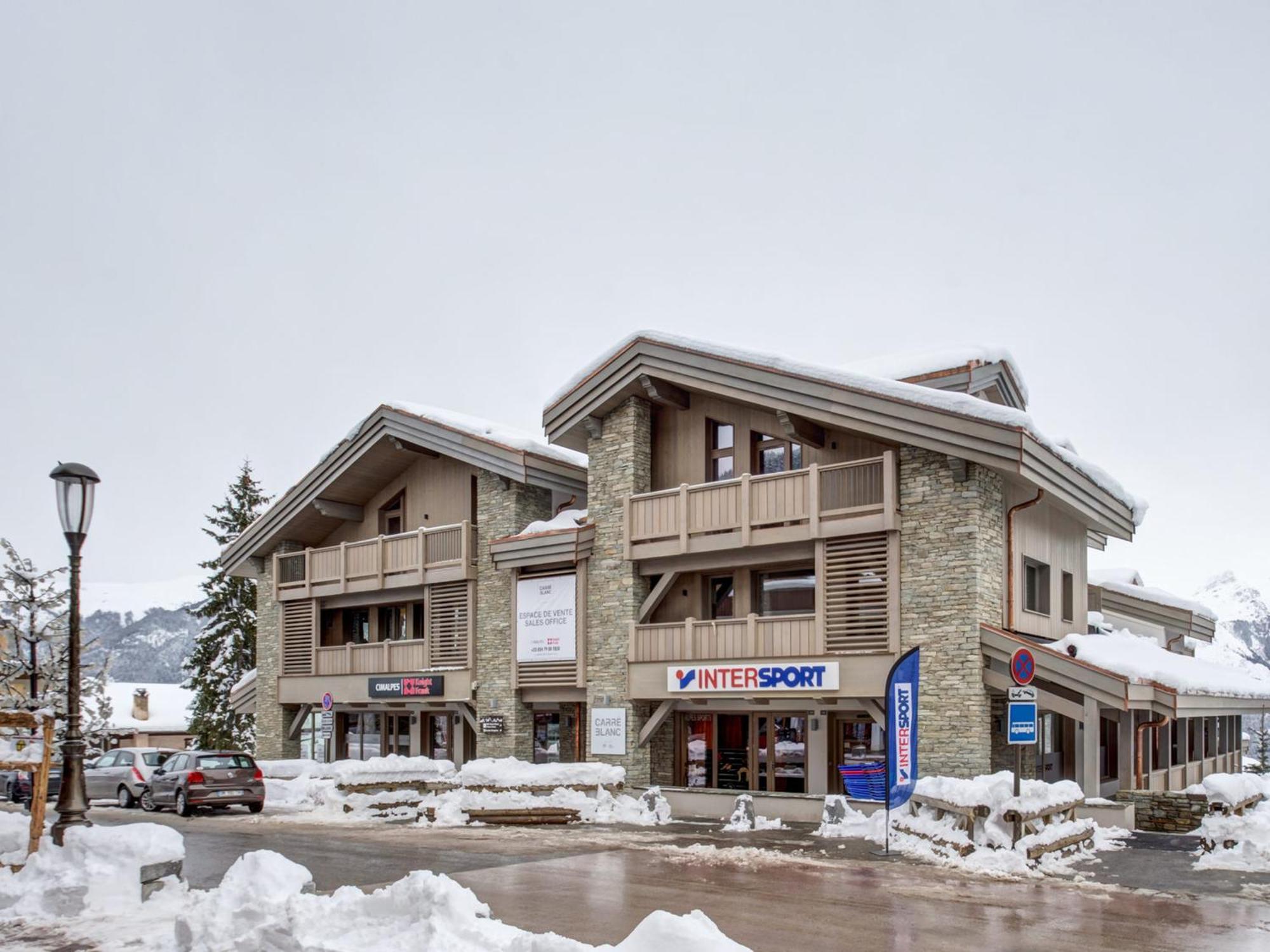 Appartement Raffine Aux Pieds Des Pistes Avec Parking Et Acces Fitness - Fr-1-562-52 Courchevel Exterior photo